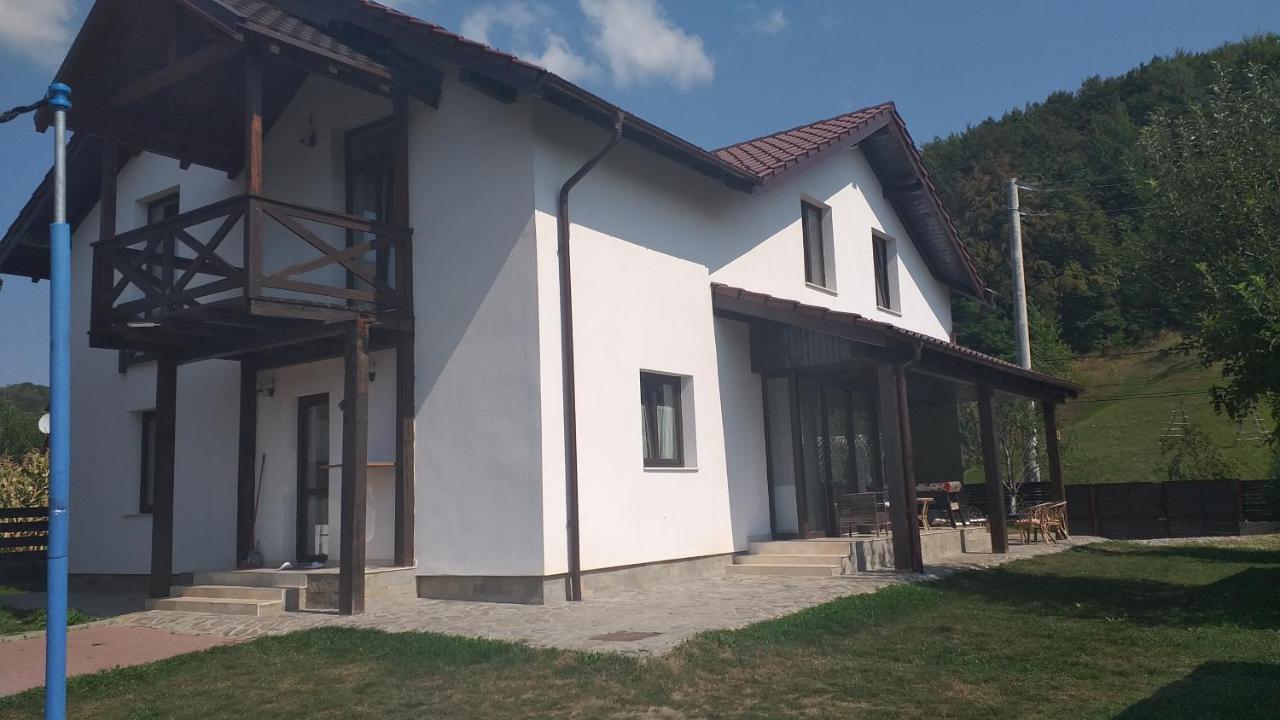 Pensiunea Eden Barasti